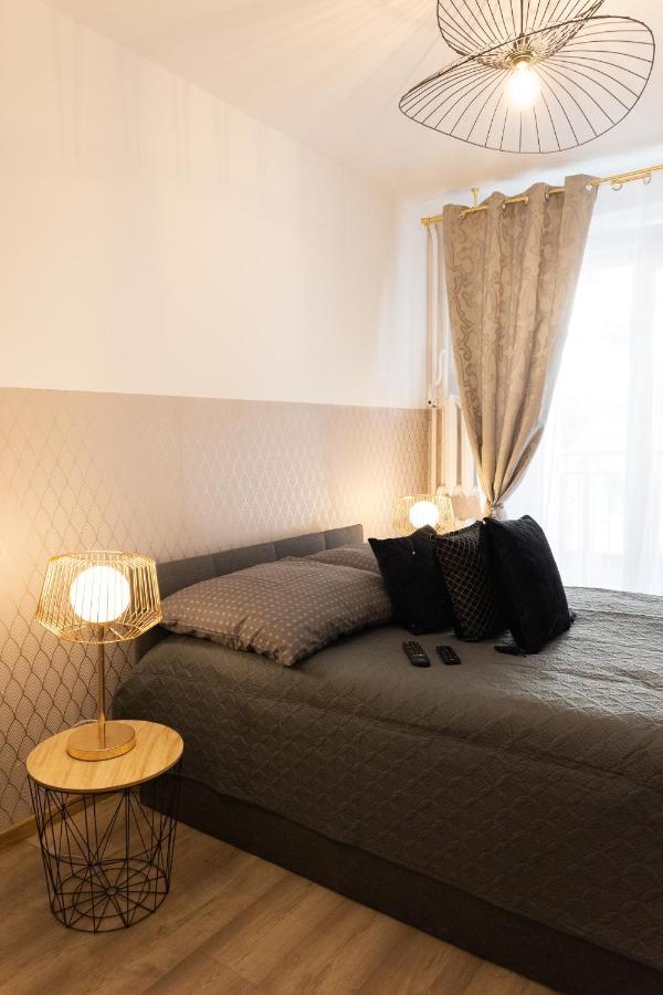 Clicktheflat Zurawia Street Apart Rooms Warsaw Phòng bức ảnh